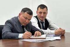 photo_5215332565554763142_w