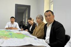 photo_5418136823873082068_w